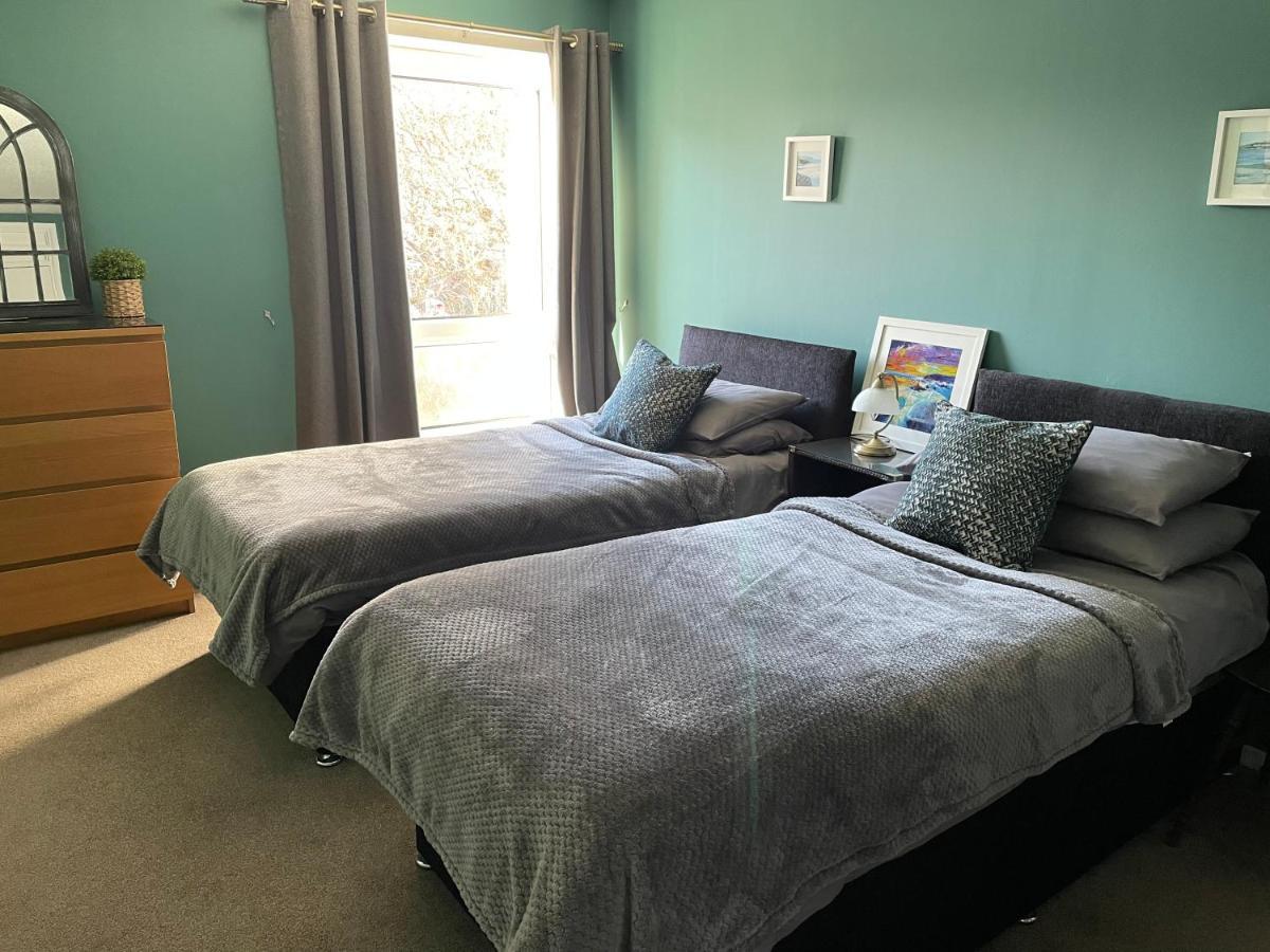 The Number Eleven Apartment Kilmuir  Extérieur photo