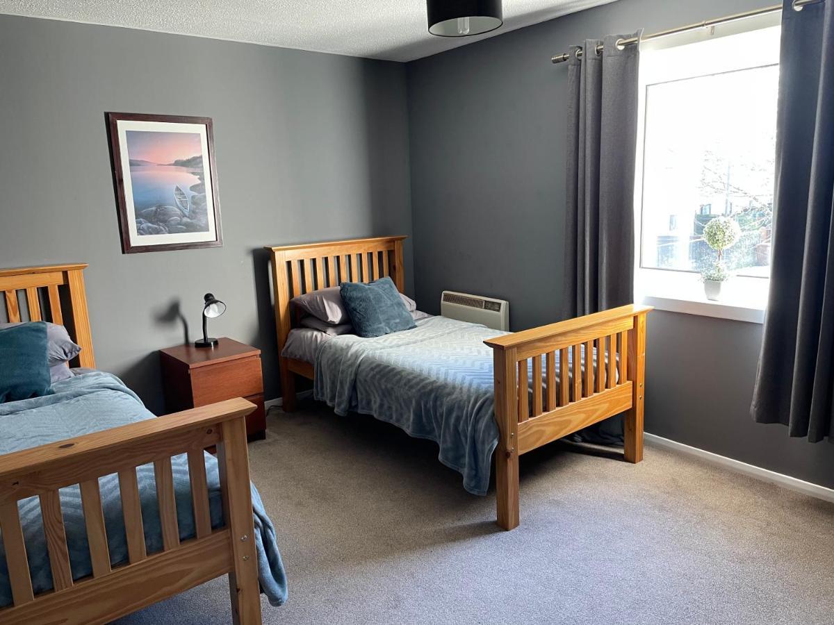 The Number Eleven Apartment Kilmuir  Extérieur photo