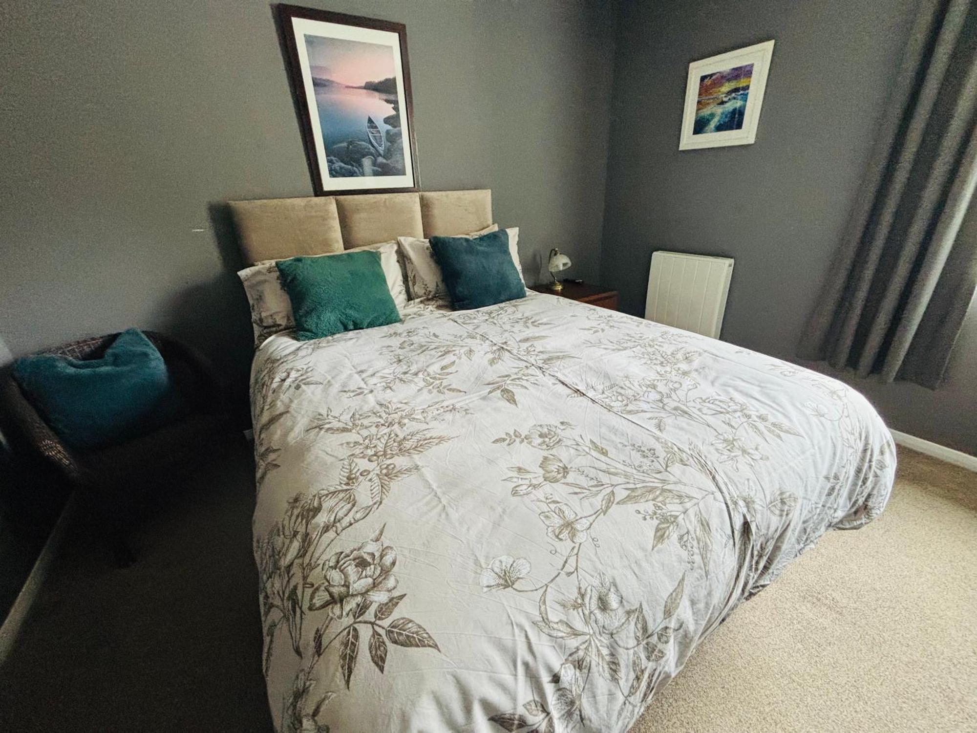 The Number Eleven Apartment Kilmuir  Extérieur photo